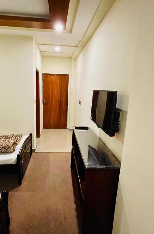 Citymax Hotel Rawalpindi Buitenkant foto