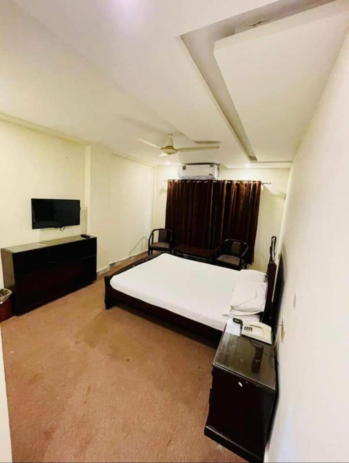 Citymax Hotel Rawalpindi Buitenkant foto